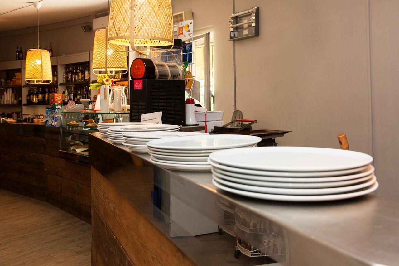 Camping Versilia Mare Hotel Lido di Camaiore Buitenkant foto